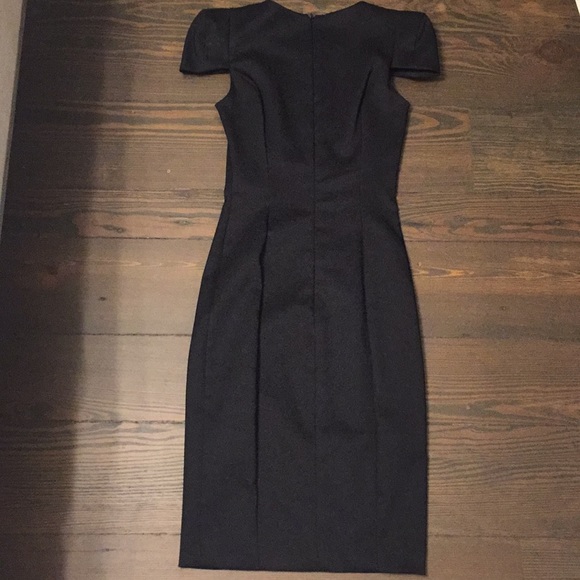 NWOT-FRENCH CONNECTION CAPPED SLEEVE MIDI DRESS - Picture 2 of 2